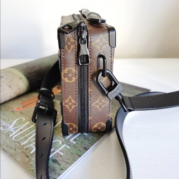Louis Vuitton LV 2022 Handle soft trunk bag - Picture 5 of 8